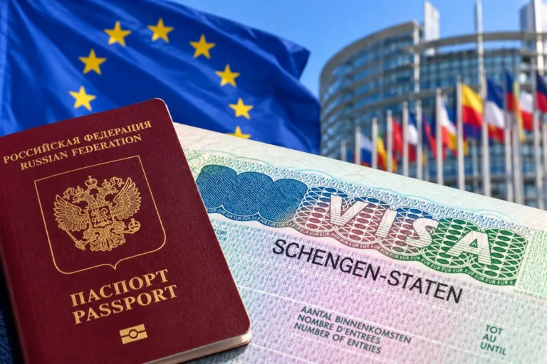 ЕС обсуждает запрет туристических виз для россиян