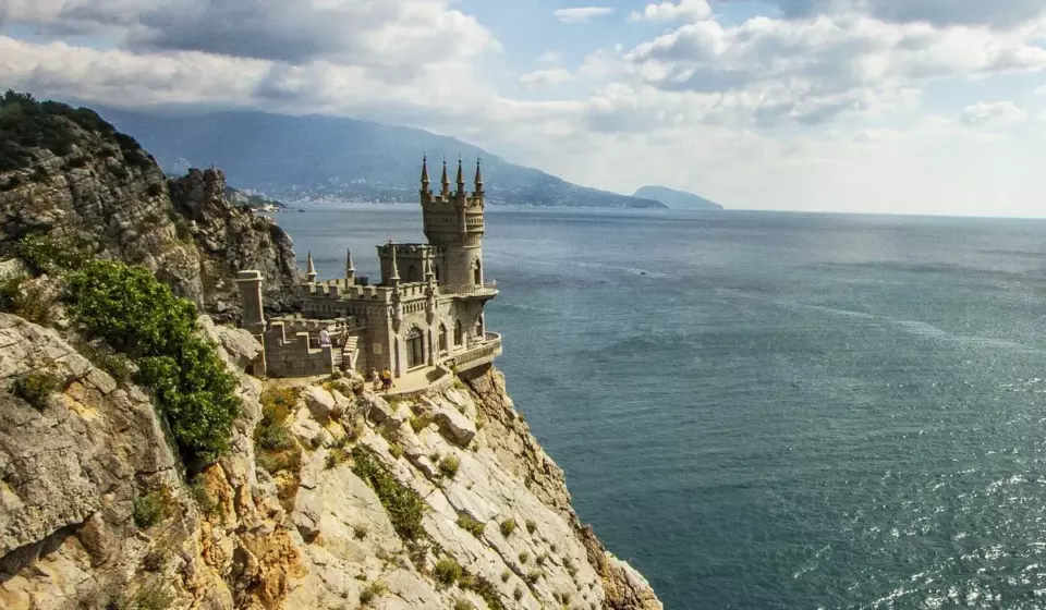 Ласточкино гнездо в Алупке